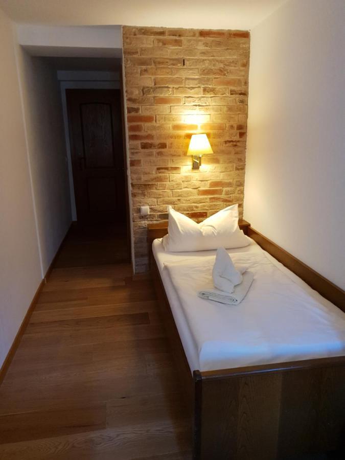 Landhaus Akazienhof 北施泰门 外观 照片